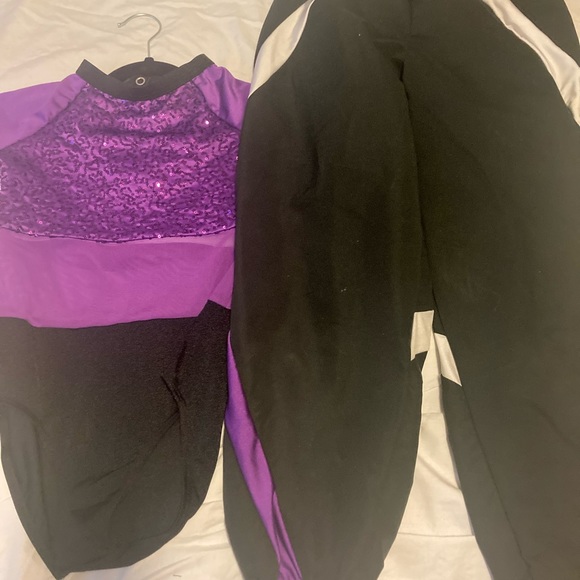 Hip hop costume, 2 piece, Weissman, child’s medium, great condition - Picture 2 of 3